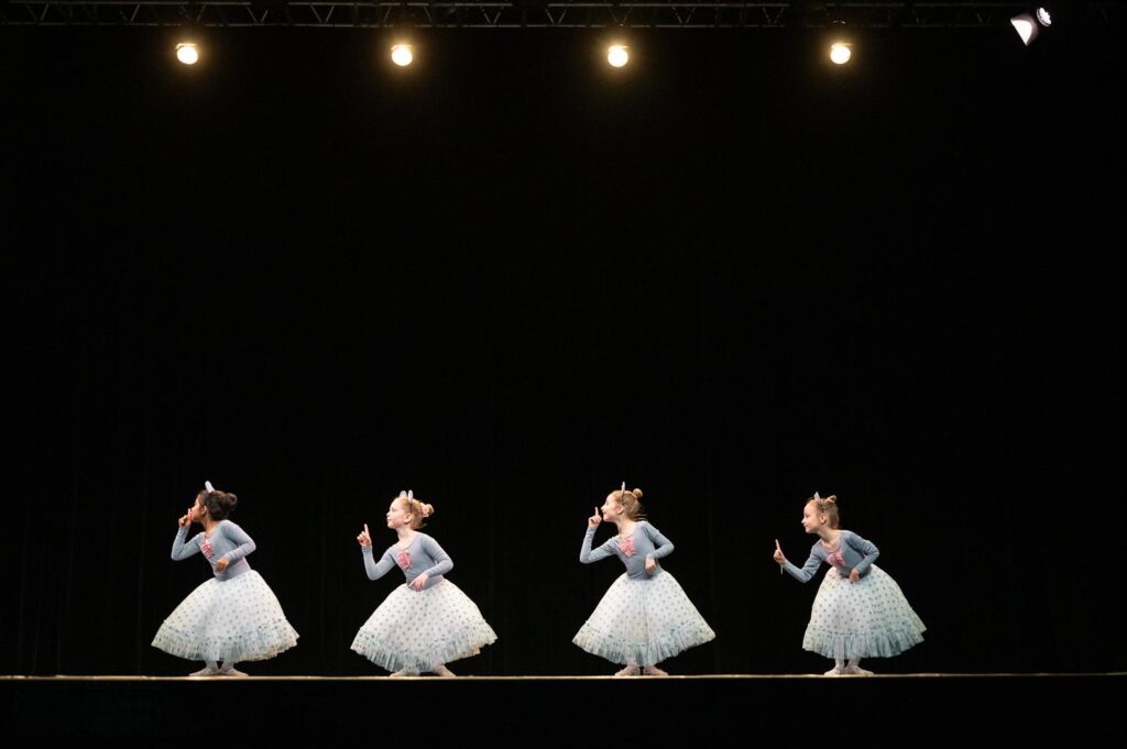 Балетная академия Владимира Ипполитова Две золотые медали в Сент-Шамоне на Rencontres Chorégraphiques 2026. «Танец мышей». 