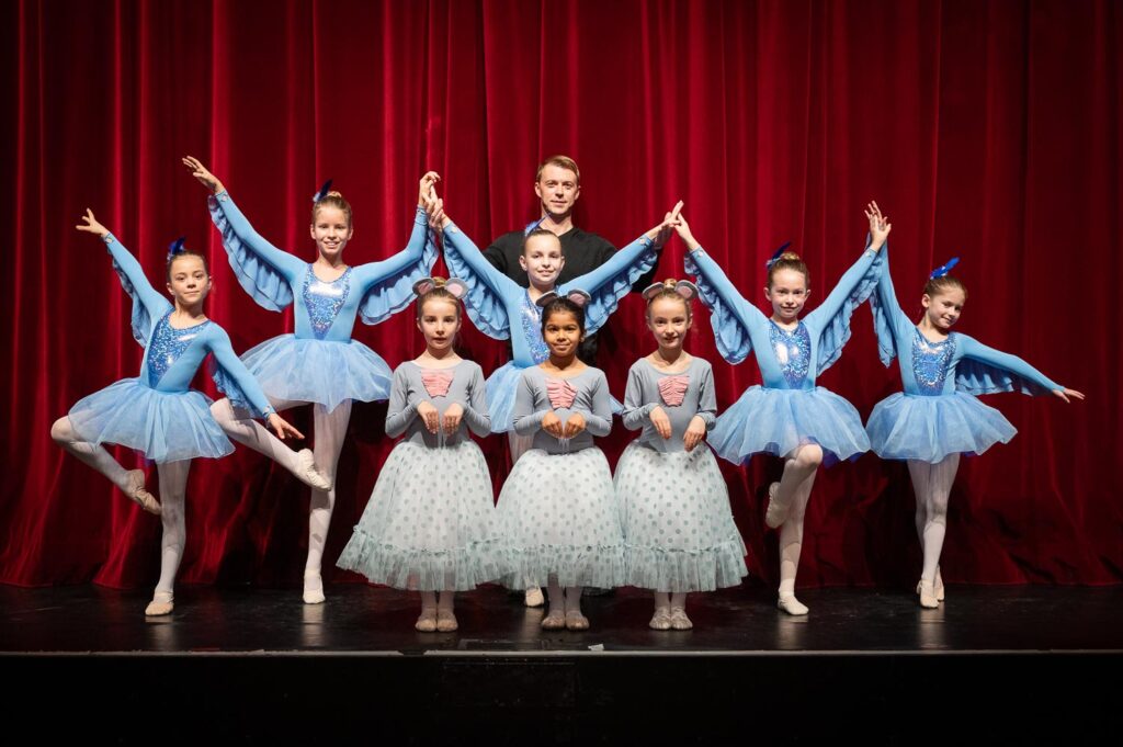 Балетная академия Владимира Ипполитова Две золотые медали в Сент-Шамоне на Rencontres Chorégraphiques 2026.