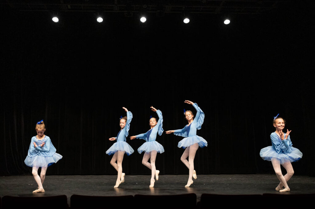 Académie de ballet Vladimir Ippolitov Concours Arcadanse 2026. Dance des Oiseaux remporte l’argent à Annecy
