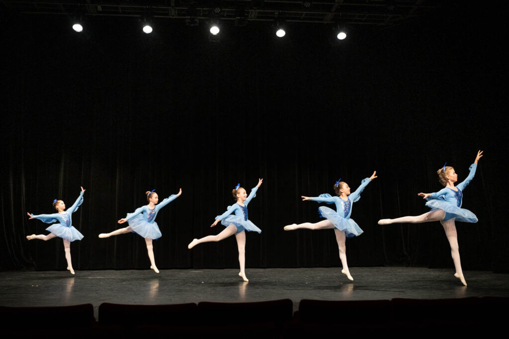 Académie de ballet Vladimir Ippolitov Concours Arcadanse 2026. Dance des Oiseaux remporte l’argent à Annecy