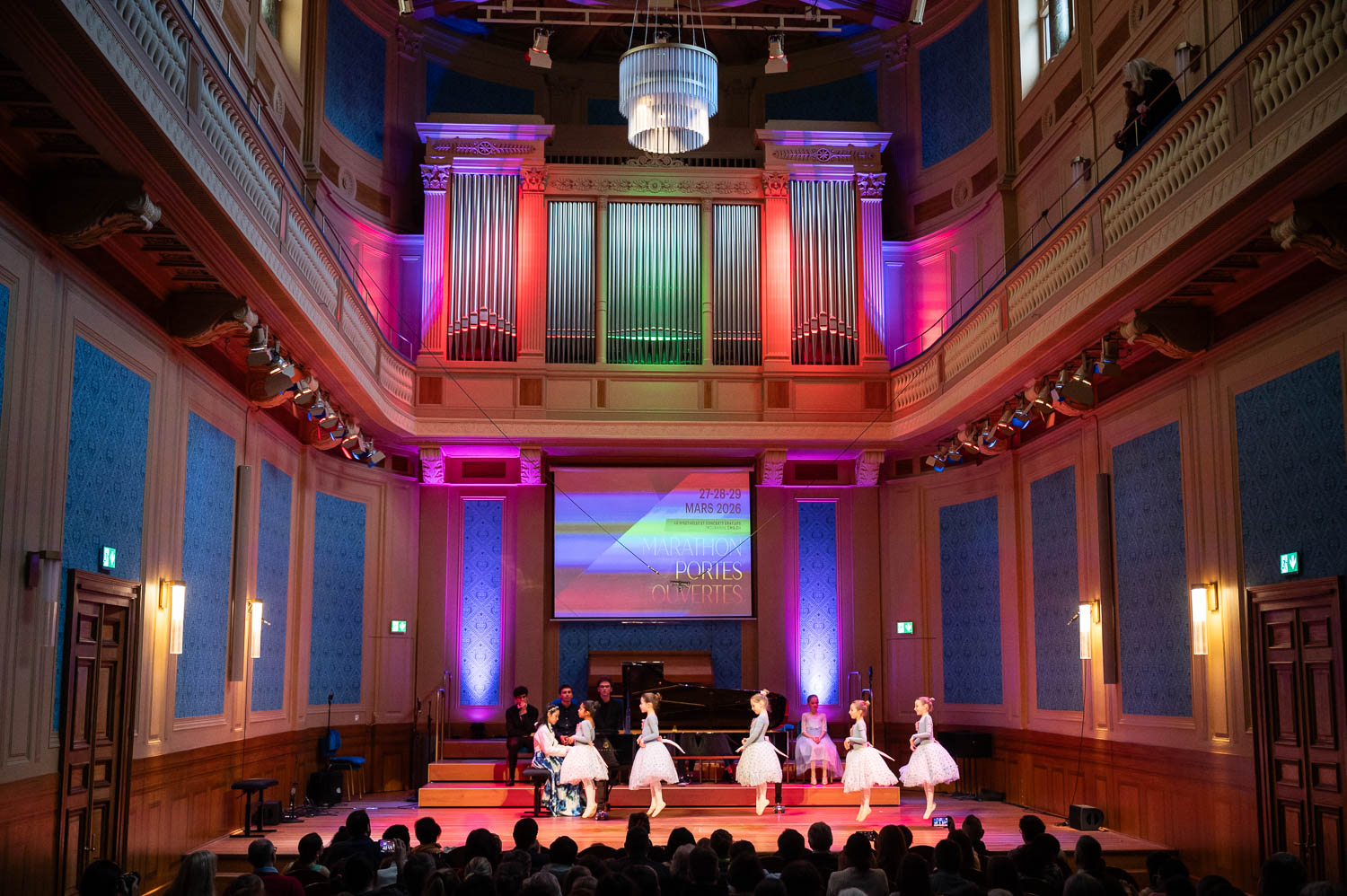 Ballet Academy Vladimir Ippolitov. Students of the academy performing at the Conservatoire de Genève in “Chostakovich, On danse!”