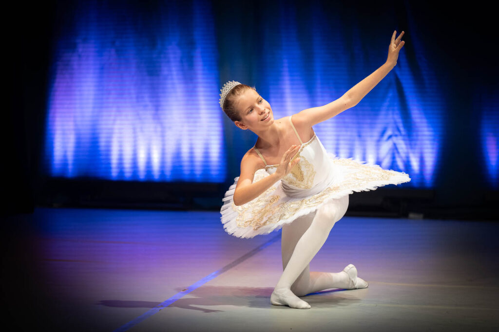 BAVI. Silver Medal — Classical Solo: Variation of Armida Performed by Natalia Savoretti.